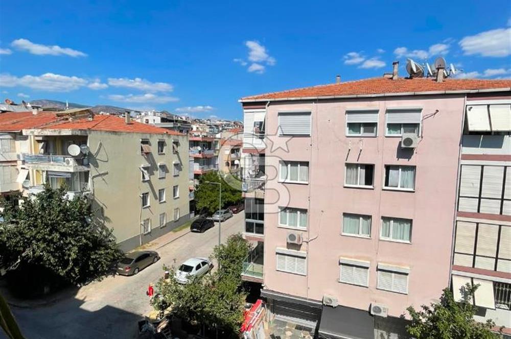 Karşıyaka Bahçelievler'de 2+1 Kapalı Mutfak Satılık Daire