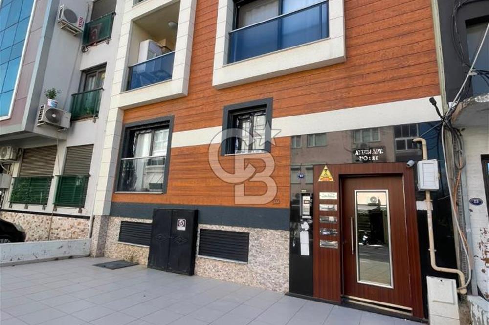 Karşıyaka Bahçelievler'de 2+1 Kapalı Mutfak Satılık Daire