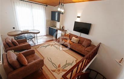 ÖZEL PLAJLII SİTEDE EŞYALI DENİZ MANZARALI 4+2 LÜKS VİLLA