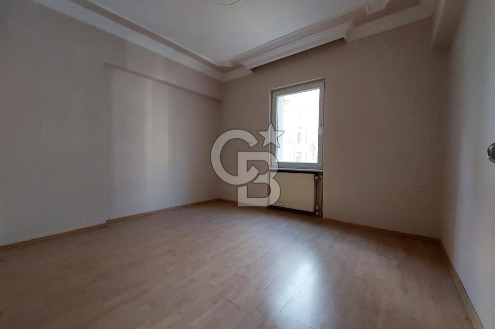 Cumhuriyet Mh.Site içi Kat Mülkiyetli Geniş 135m2 3+1 Daire