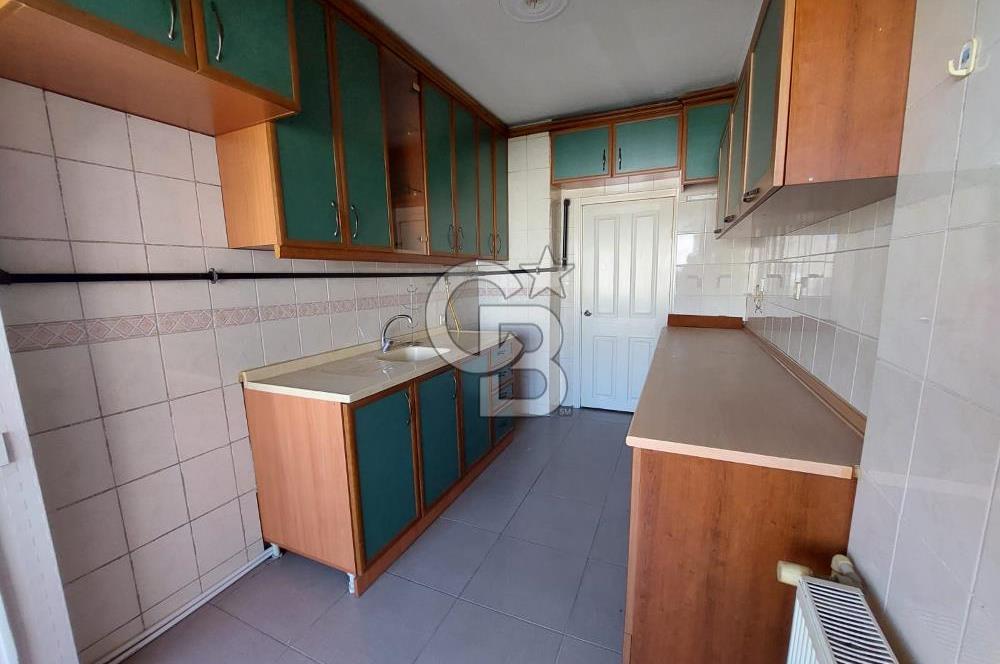 Cumhuriyet Mh.Site içi Kat Mülkiyetli Geniş 135m2 3+1 Daire