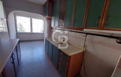 Cumhuriyet Mh.Site içi Kat Mülkiyetli Geniş 135m2 3+1 Daire