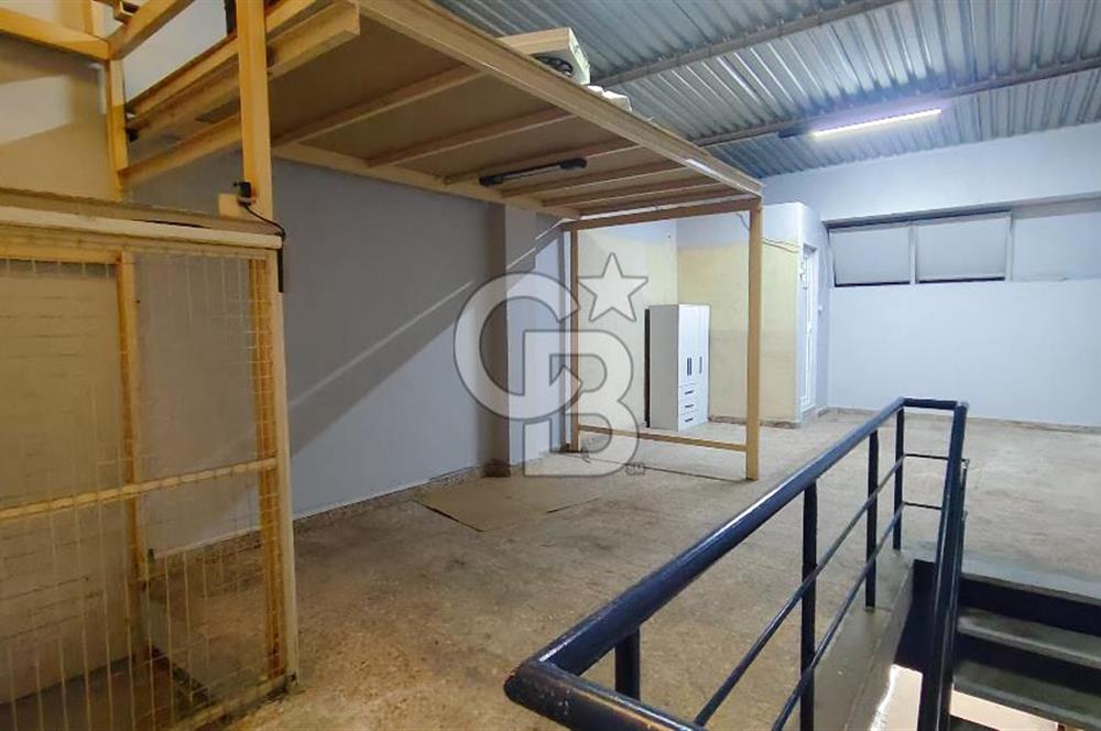 İzmir Gıda Çarşısında, Köşe Konum, 100 m² Kiralık Ticari İş Yeri