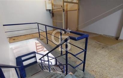 İzmir Gıda Çarşısında, Köşe Konum, 100 m² Kiralık Ticari İş Yeri