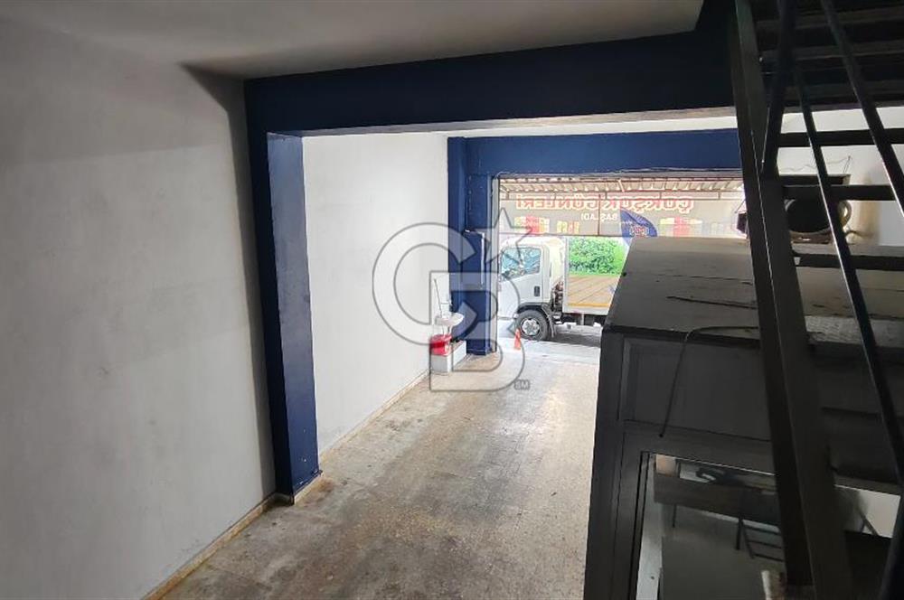 İzmir Gıda Çarşısında, Köşe Konum, 100 m² Kiralık Ticari İş Yeri