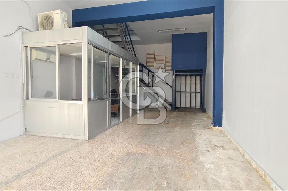 İzmir Gıda Çarşısında, Köşe Konum, 100 m² Kiralık Ticari İş Yeri