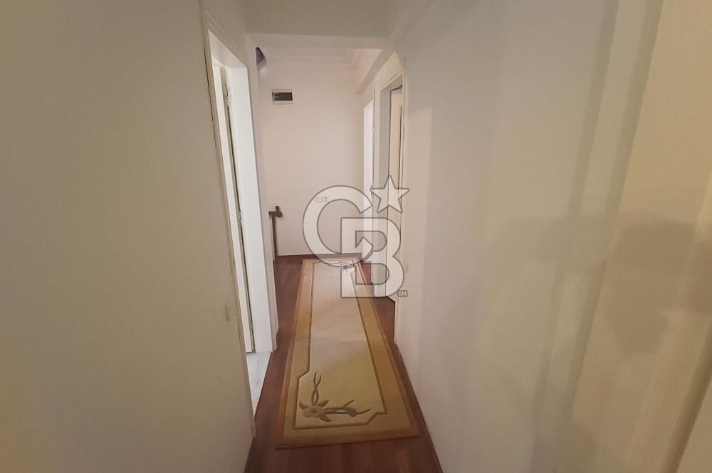 ÖZEL PLAJLII SİTEDE EŞYALI DENİZ MANZARALI 4+2 LÜKS VİLLA