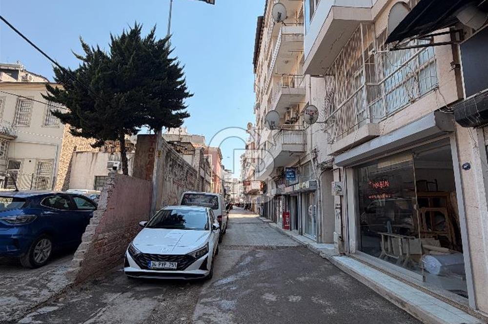 ALSANCAK MERKEZDE FIRSAT FİYATLI 2+1 YATIRIMLIK SATILIK DAİRE