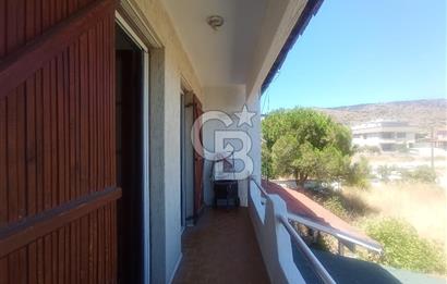 URLA GÜLBAHÇE SATILIK VILLA 