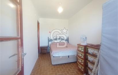 URLA GÜLBAHÇE SATILIK VILLA 