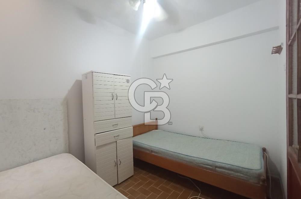 URLA GÜLBAHÇE SATILIK VILLA 