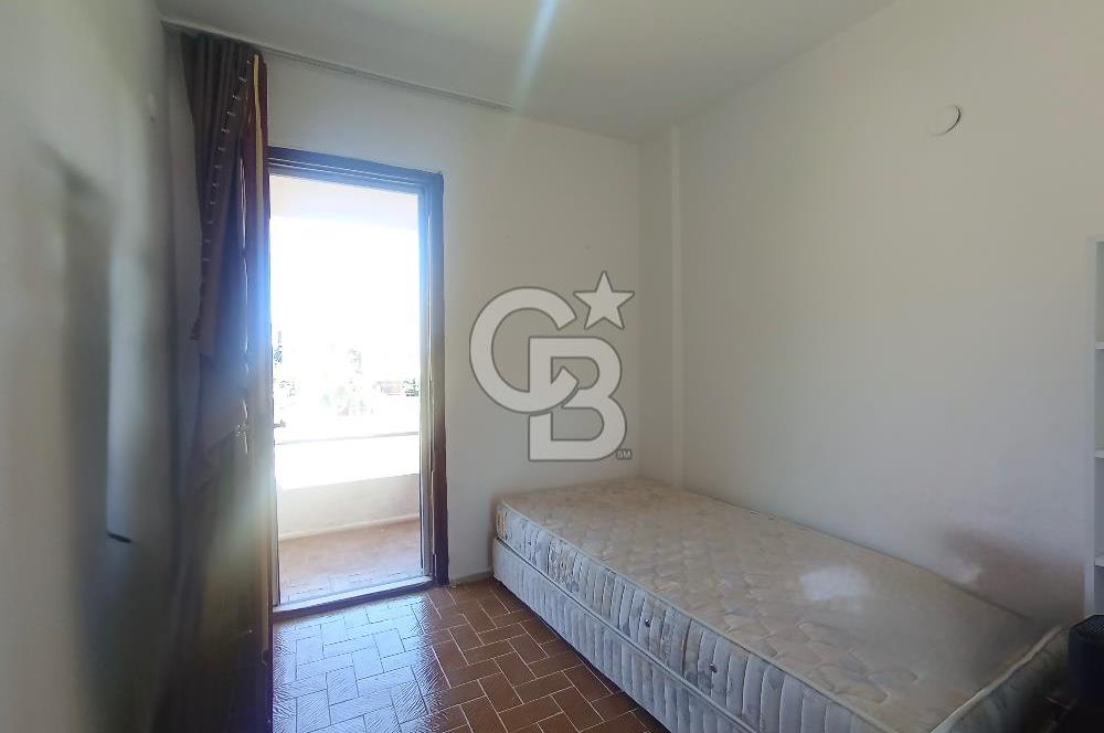 URLA GÜLBAHÇE SATILIK VILLA 