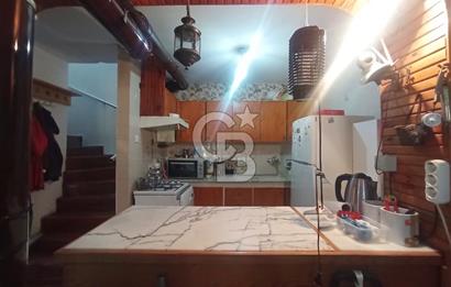 URLA GÜLBAHÇE SATILIK VILLA 