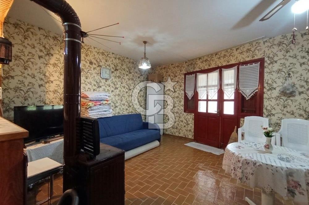 URLA GÜLBAHÇE SATILIK VILLA 