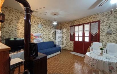 URLA GÜLBAHÇE SATILIK VILLA 
