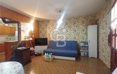 URLA GÜLBAHÇE SATILIK VILLA 