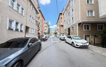 Ümraniye Armağanevler Mahallesi Satılık 1 + 1 Daire