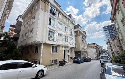Ümraniye Armağanevler Mahallesi Satılık 1 + 1 Daire