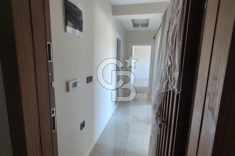 ALİAĞA KÜLTÜR MAHALLESİ CADDE ÜSTÜNDE İZBANA YAKIN SIFIR SATILIK 2+1 DAİRE