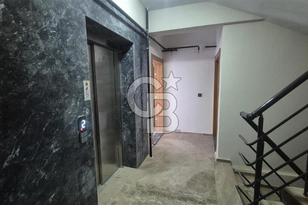 ALİAĞA KÜLTÜR MAHALLESİ CADDE ÜSTÜNDE İZBANA YAKIN SIFIR SATILIK 2+1 DAİRE