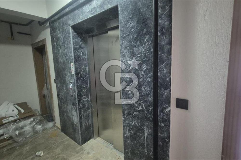 ALİAĞA KÜLTÜR MAHALLESİ CADDE ÜSTÜNDE İZBANA YAKIN SIFIR SATILIK 2+1 DAİRE
