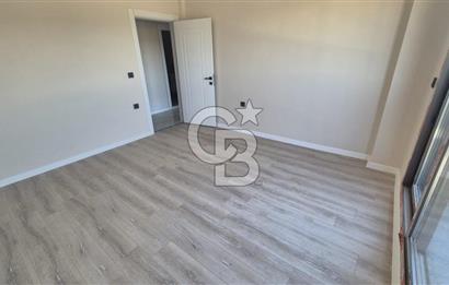 ALİAĞA KÜLTÜR MAHALLESİ CADDE ÜSTÜNDE İZBANA YAKIN SIFIR SATILIK 2+1 DAİRE