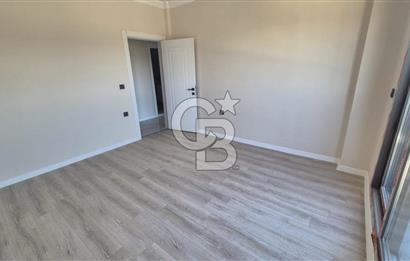 ALİAĞA KÜLTÜR MAHALLESİ CADDE ÜSTÜNDE İZBANA YAKIN SIFIR SATILIK 2+1 DAİRE
