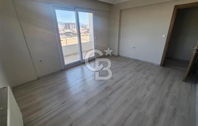 MENEMEN İSMET İNÖNÜ MAHALLESİ SİTE İÇİ ARA KAT KİRALIK 3+1 DAİRE