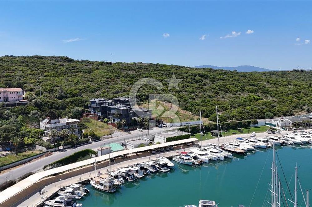 Teos Marina Karşısı 4 Katlı 3+1 Lüks Villa, Havuzlu, Manzaralı