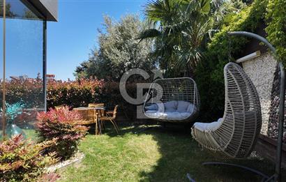 Teos Marina Karşısı 4 Katlı 3+1 Lüks Villa, Havuzlu, Manzaralı