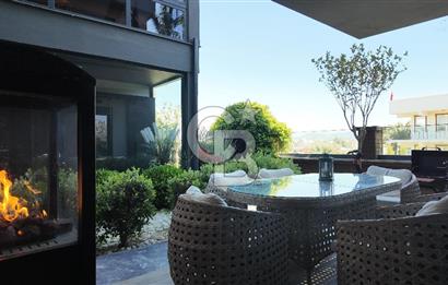 Teos Marina Karşısı 4 Katlı 3+1 Lüks Villa, Havuzlu, Manzaralı