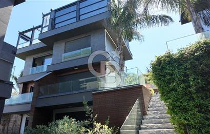 Teos Marina Karşısı 4 Katlı 3+1 Lüks Villa, Havuzlu, Manzaralı