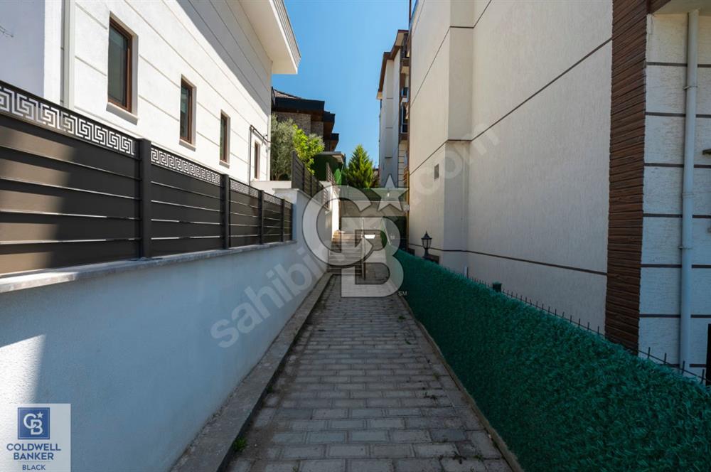 CB BLACK'TAN KAYAPA'DA 4+1 DUBLEKS SATILIK DAİRE