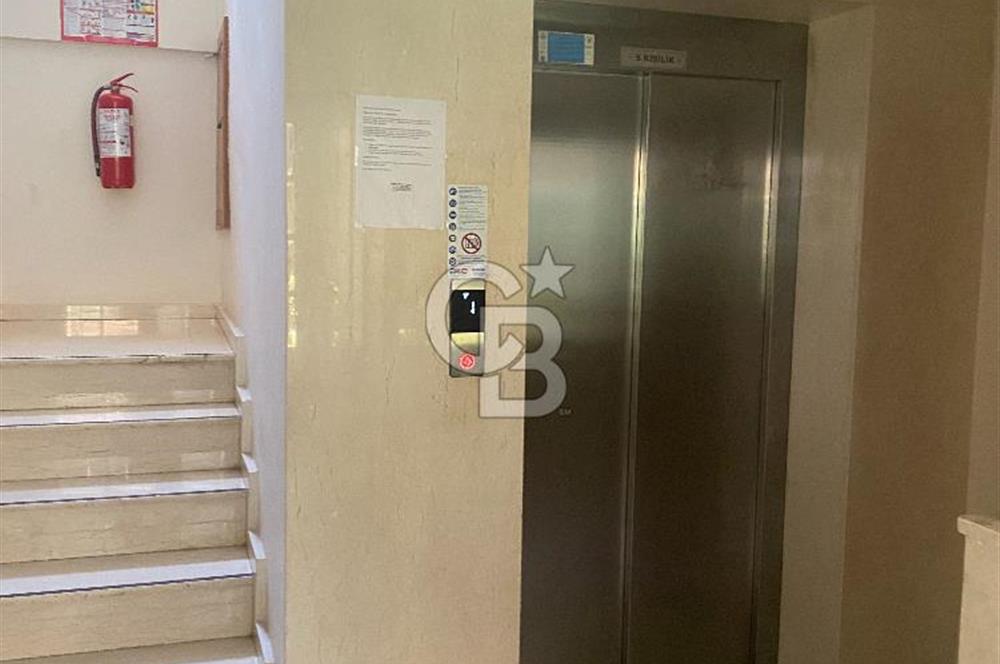 Lara Çağlayan'da Havuzlu Prestijli Sitede Satılık 3+1 Daire