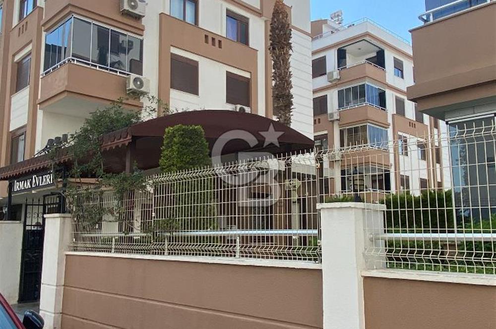 Lara Çağlayan'da Havuzlu Prestijli Sitede Satılık 3+1 Daire