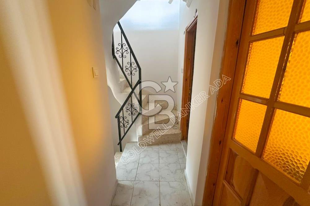 Kuşadası Kadınlar Denizi'nde Satılık 3+1 Deniz Manzaralı Villa