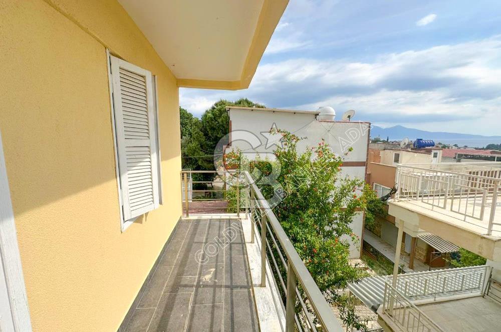 Kuşadası Kadınlar Denizi'nde Satılık 3+1 Deniz Manzaralı Villa