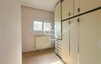 Kuşadası Kadınlar Denizi'nde Satılık 3+1 Deniz Manzaralı Villa