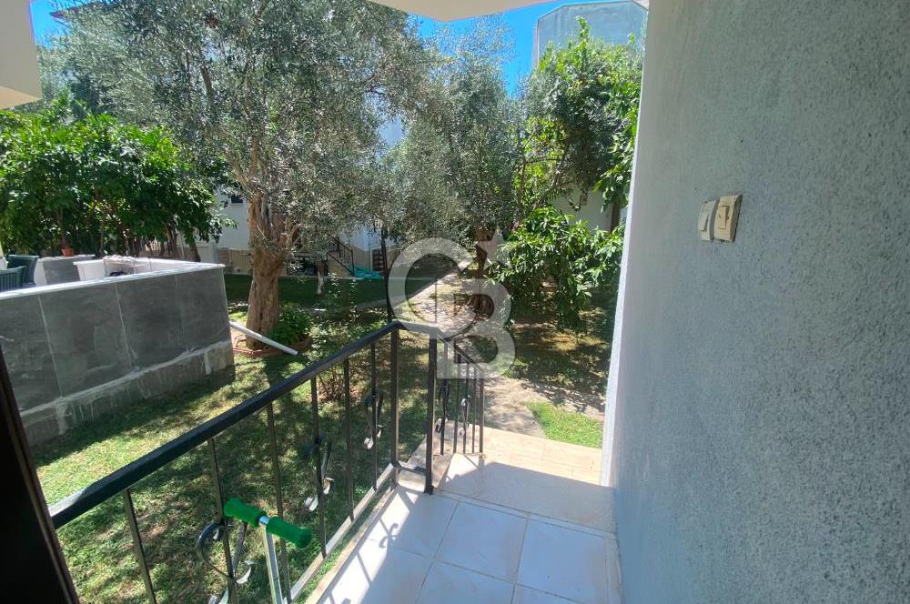 ALTINOLUK AVCILAR ALTINDA 4+1 SATILIK VİLLA