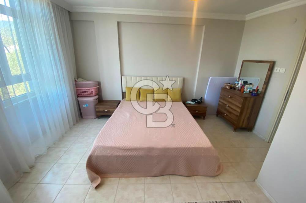 ALTINOLUK AVCILAR ALTINDA 4+1 SATILIK VİLLA