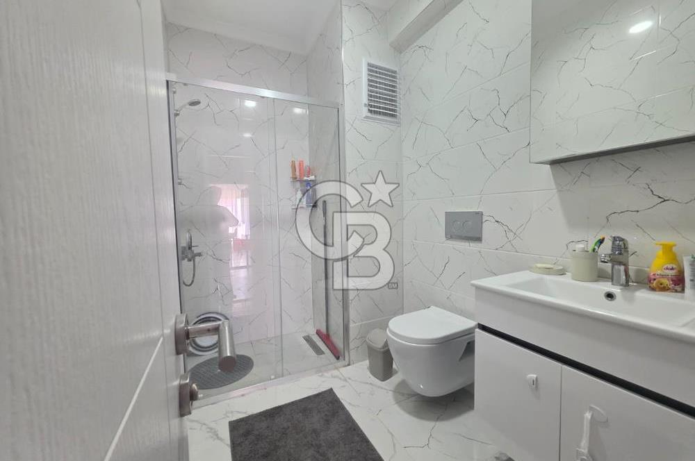 AYVALIK ALTINOVA'DA HAVUZLU SİTEDE 2+1 BAHÇE KATI DAİRE