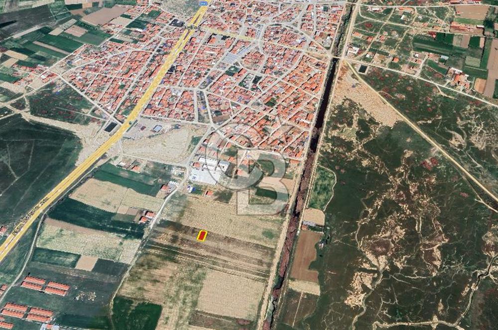 Çayırbağ'da 3 Kat İmarlı Müstakil Arsa