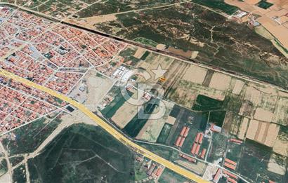 Çayırbağ'da 3 Kat İmarlı Müstakil Arsa