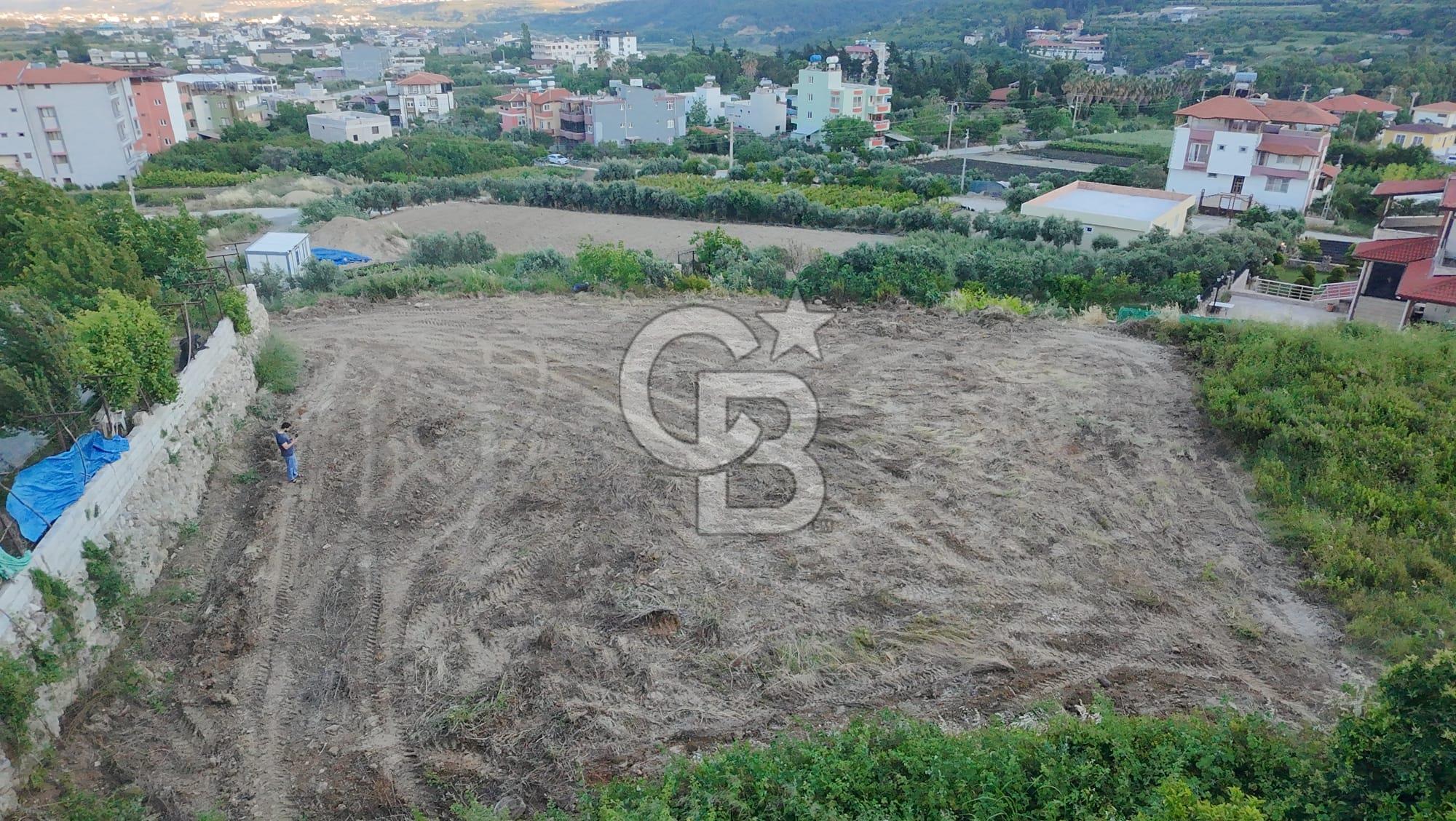 SAMANDAĞ YAYLICA MAHALLESİNDE 700m2 SATILIK İMARLI ARSA