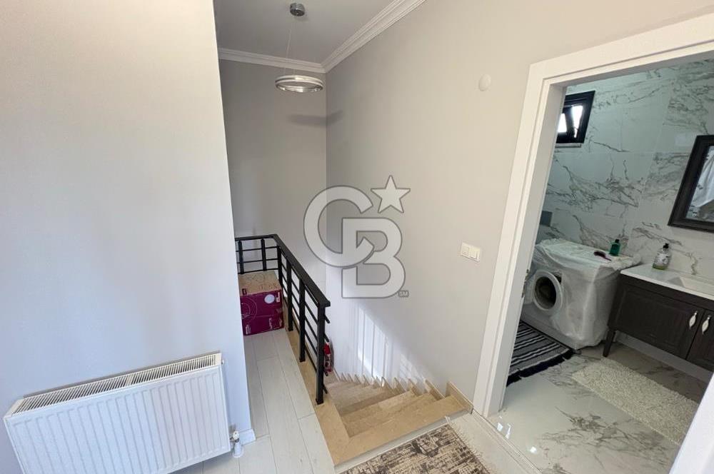 ÇATALCA ÇANAKÇA'DA 1038 M2 ARSA İÇERİSİNDE HAVUZLU EŞYALI VİLLA