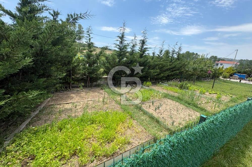 ÇATALCA ÇANAKÇA'DA 1038 M2 ARSA İÇERİSİNDE HAVUZLU EŞYALI VİLLA