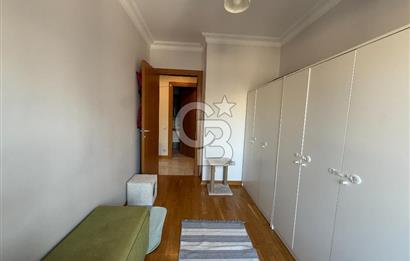 Göztepe Bağdat Caddesi Yakını Satılık 3+1 Daire Balkonlu