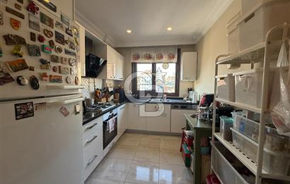 Göztepe Bağdat Caddesi Yakını Satılık 3+1 Daire Balkonlu