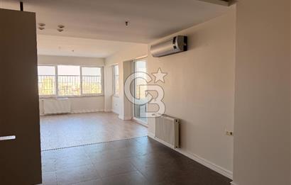 Pınar Mahallesi'nde 240 m² Geniş 4+1 Satılık Daire