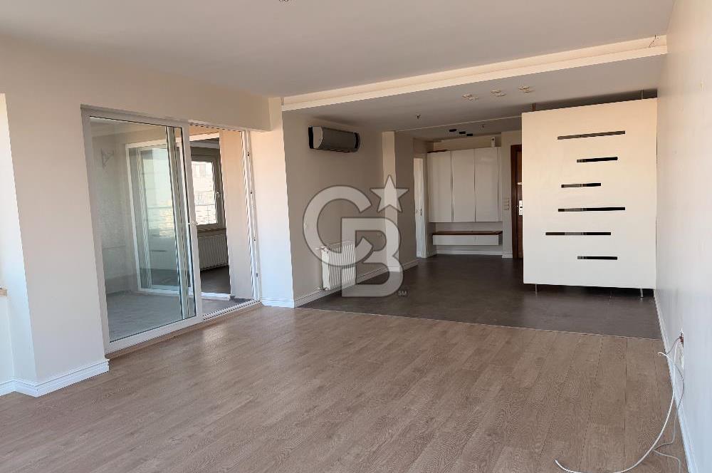Pınar Mahallesi'nde 240 m² Geniş 4+1 Satılık Daire